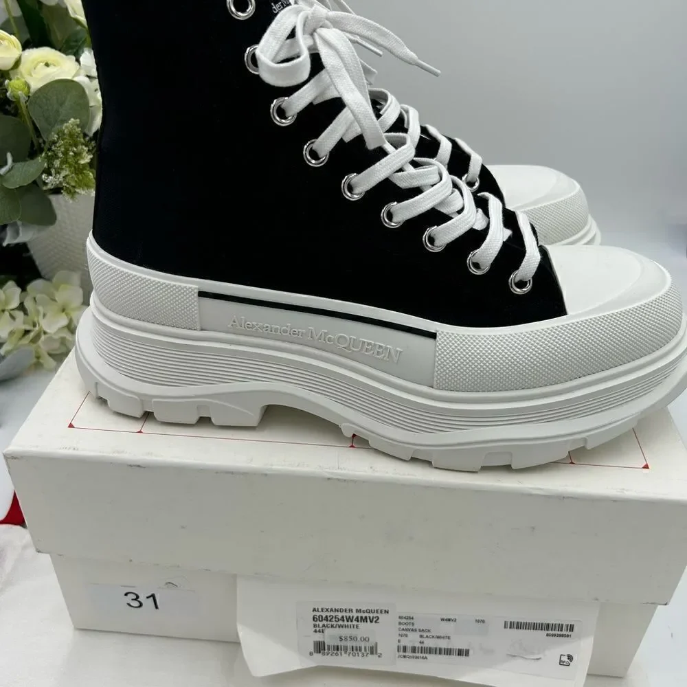 Men’s Alexander McQueen tread slick sneakers, size 44 made in Italy